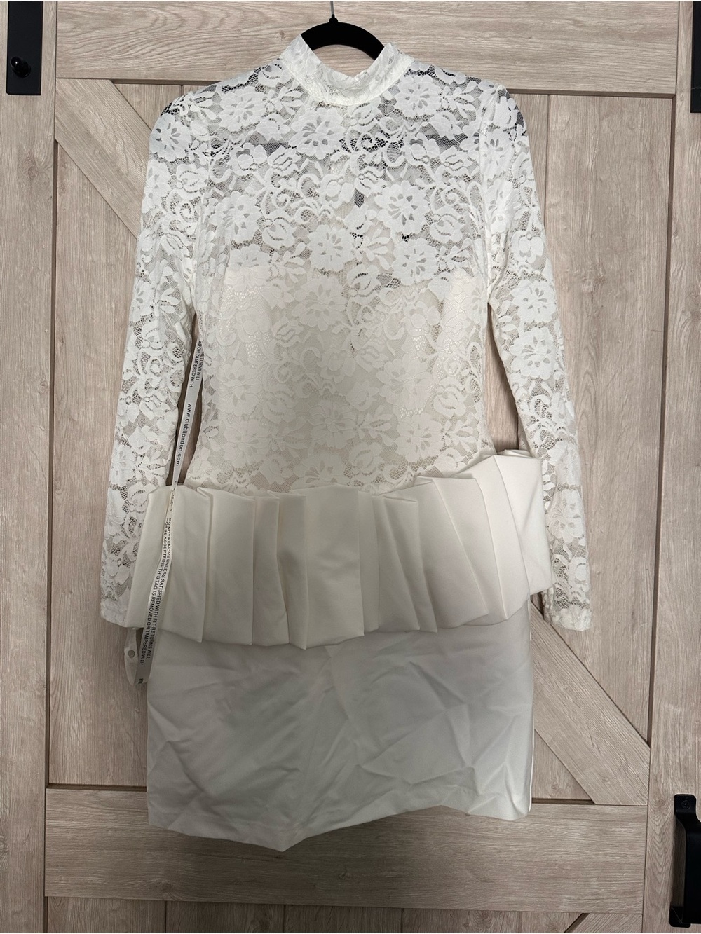 Club L London White Lace Long Sleeve Peplum Mini Dress - Picture 1 of 4